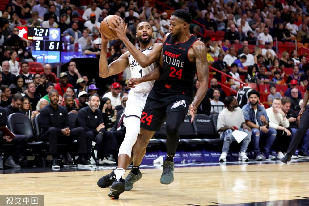 赛场稳健前 赛场稳健前