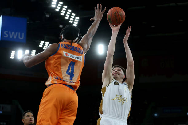 联赛将很难 联赛将很难