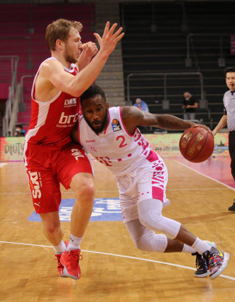 2国足当前 2国足当前